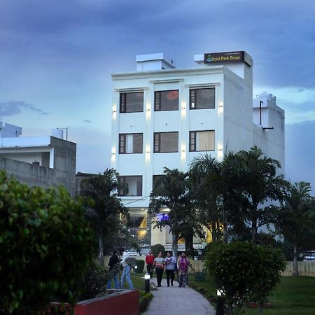Hotel Park Street Pathankot Luaran gambar
