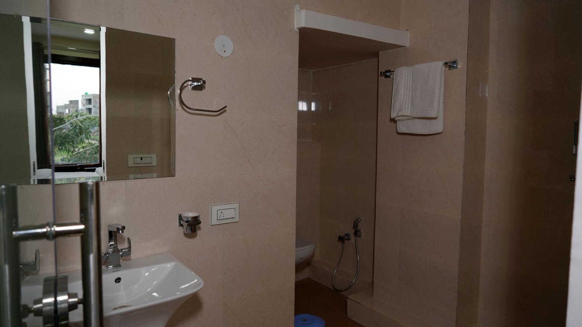 Hotel Park Street Pathankot Luaran gambar